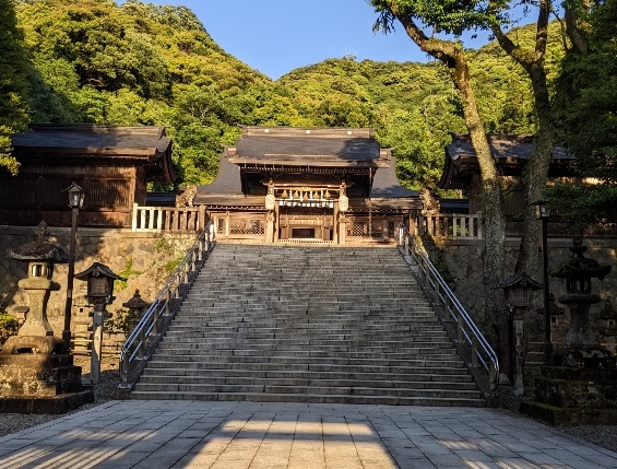 伊奈波神社神門