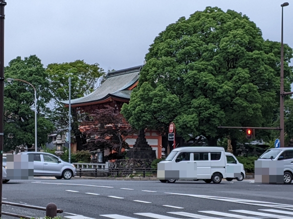 交差点から見た美江寺