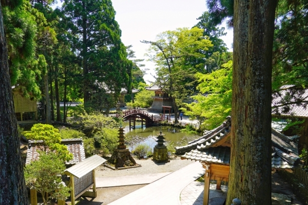 朝熊岳金剛證寺境内